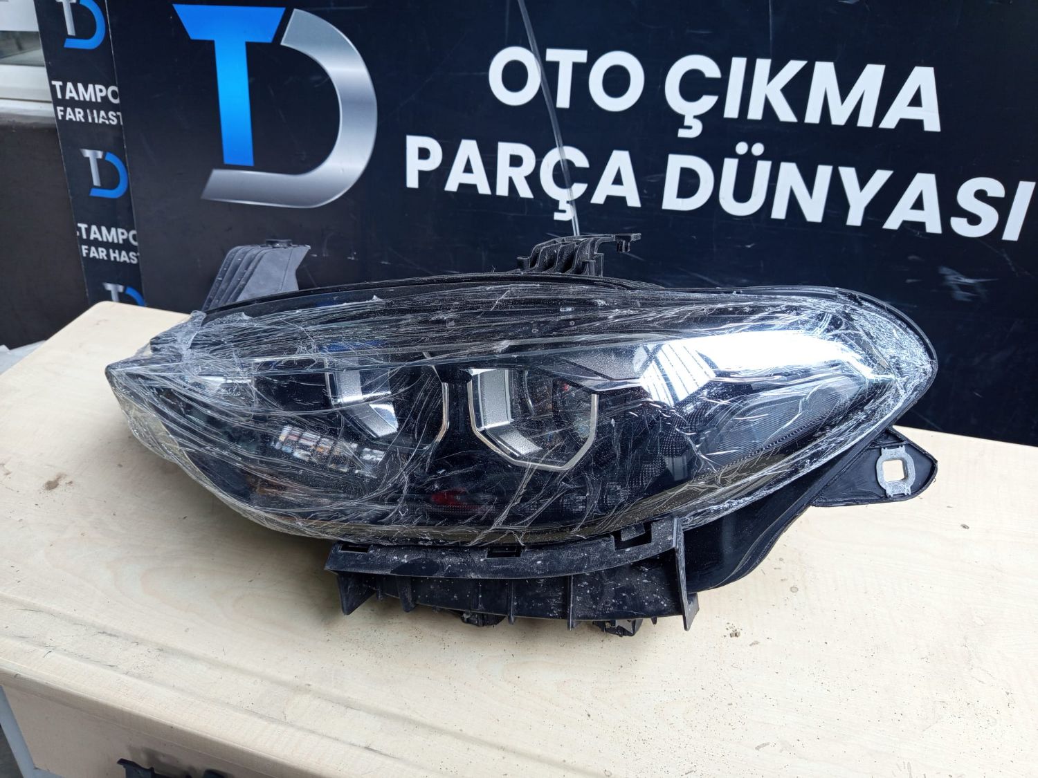 F�AT EGEA  SOL FAR BEY�NL� (16-21)